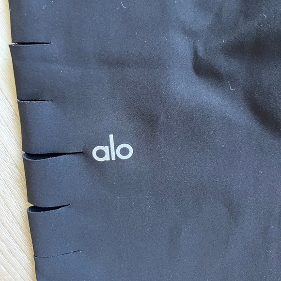 Alo like new black workout leggings size large - Picture 4 of 8